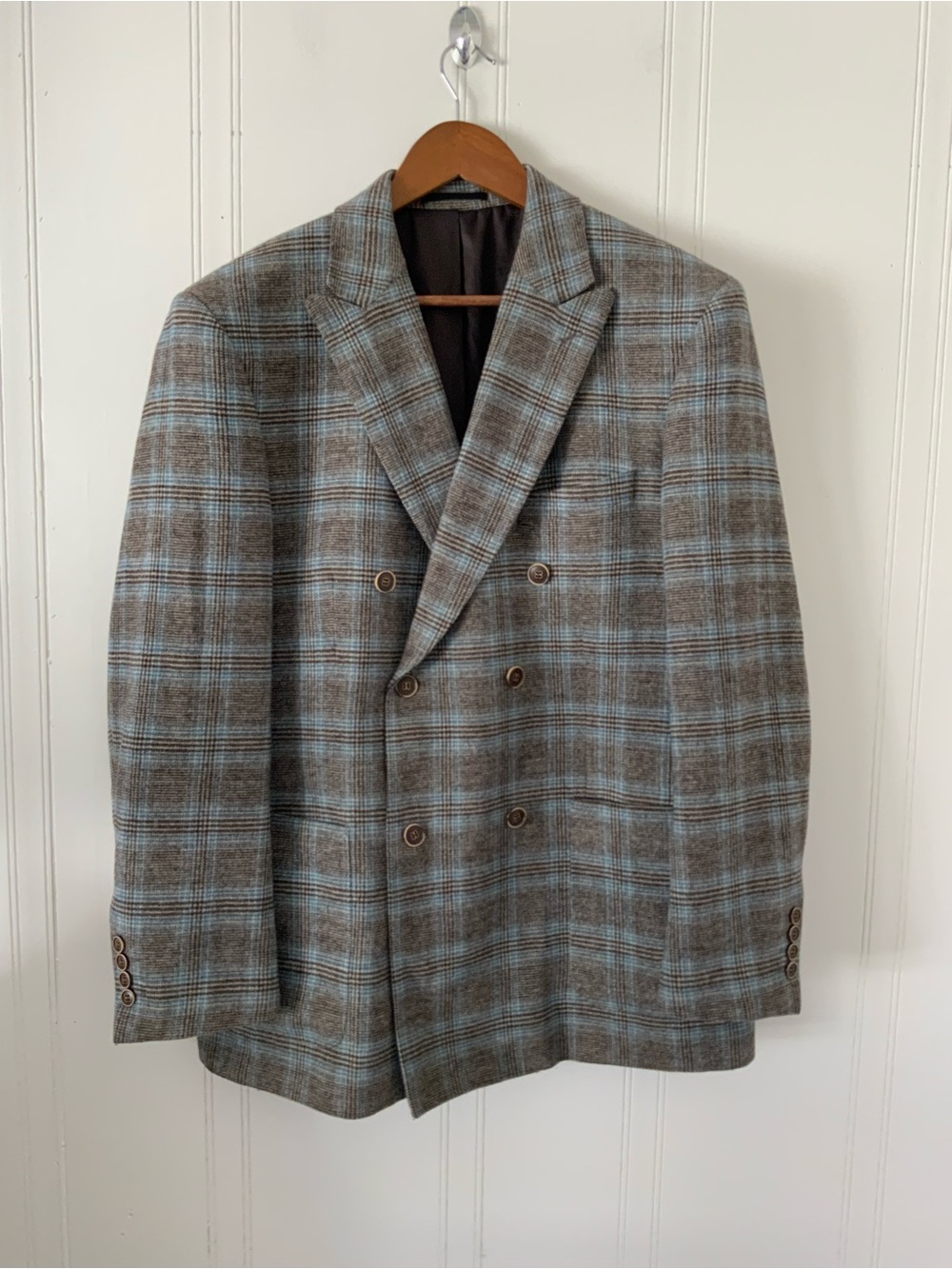Double-Breasted Plaid Sport Coat in Brown with Light Blue Windowpane